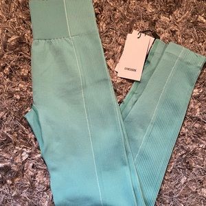 Brand new ultra seamless leggings